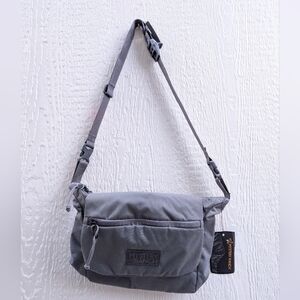 NWT Mystery Ranch Ska Limited Edition Crossbody Bag Sling In Gravel Gray